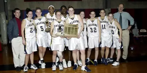 2003 Girls Basketball Team Image