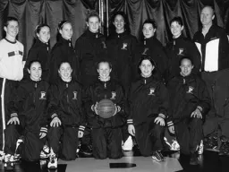 2000-01 Girls Basketball Team Image