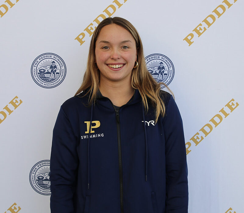 Hannah Bateman Breaks Backstroke School Record